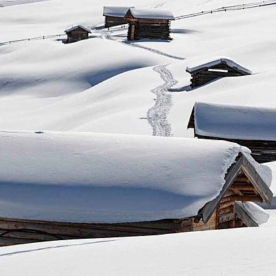Winterlandschaft im Rojental im vinschgau Winterlandschaft im Rojental im vinschgau